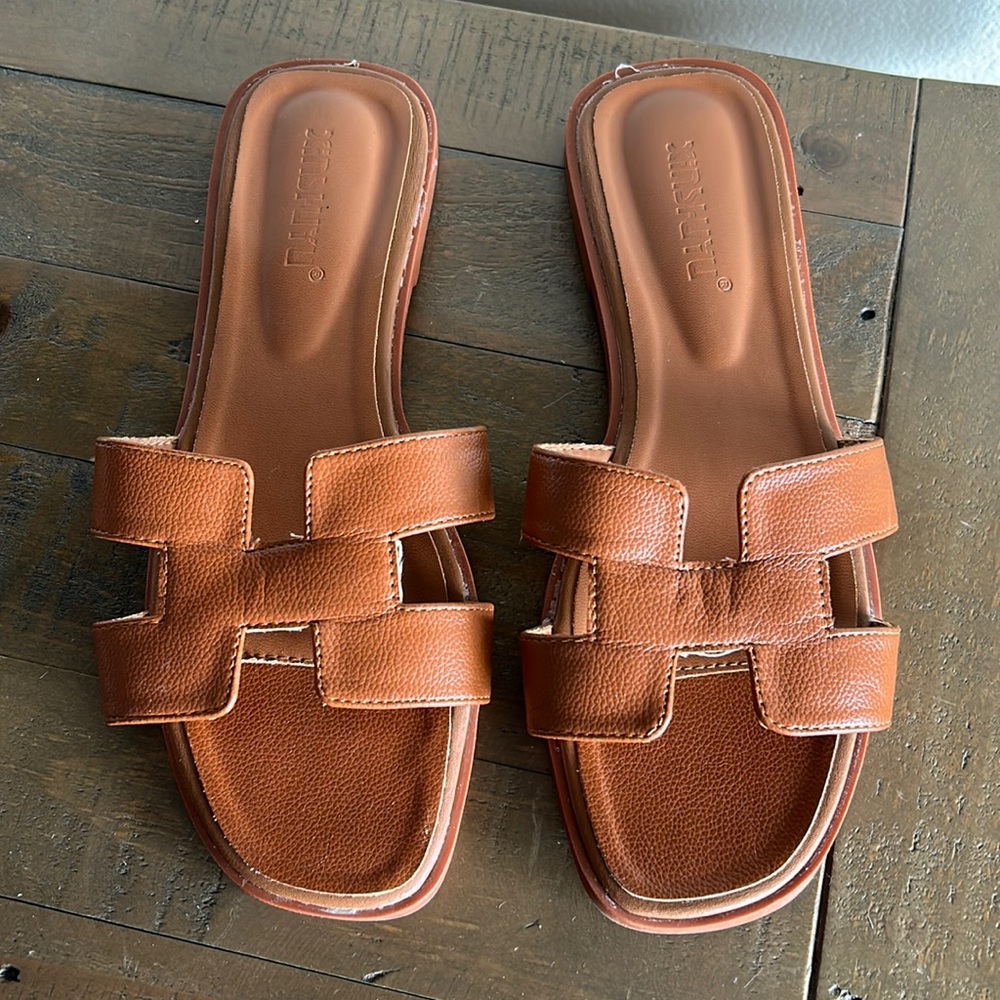 Brown Leather Sandals Size 39